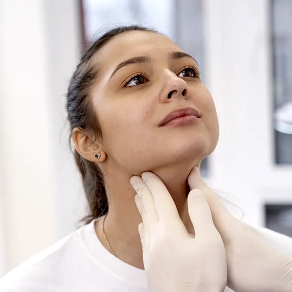 Img-Dr_Mauricio_Serrano-CirugiaIndividual-2025-mentoplastia-bogota